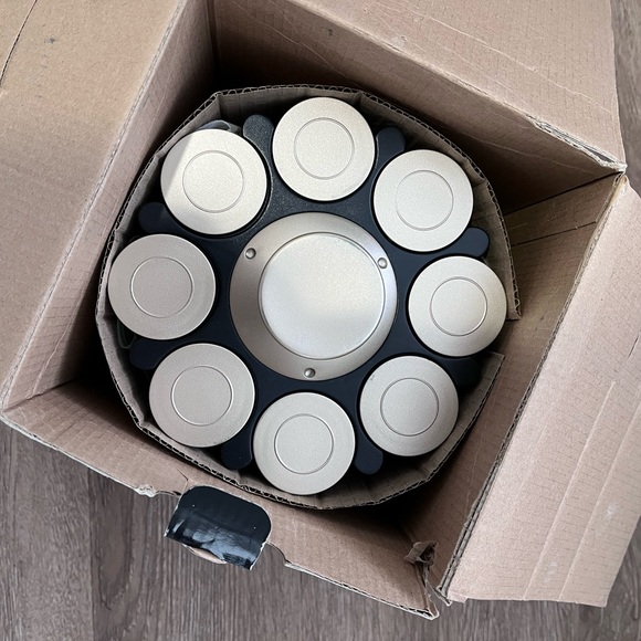 KITCHENART AUTO-MEASURE CAROUSEL CHROME SPICE RACK 8 BOTTLES ROTATING - Picture 2 of 2